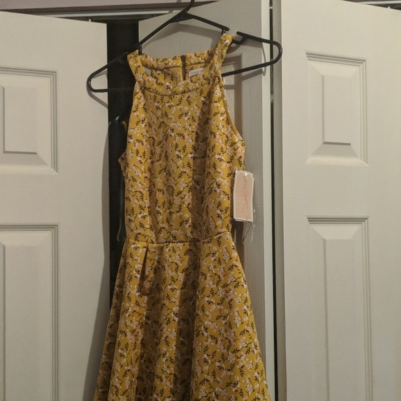 Floral dress - Picture 1 of 2